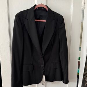 Gucci women’s 46 black dress blazer NWT authentic suit